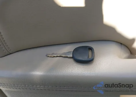 2011 Cadillac Escalade Esv Premium from USA, damaged, VIN 1GYS4JEFXBR194285